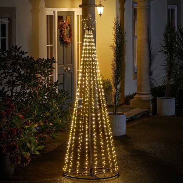 Tates of Sussex Garden Centres Outdoor Christmas Lighting